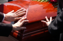 Une assurance vie pour évitez vos proches à débourser vos coûts d'enterrement.jpg